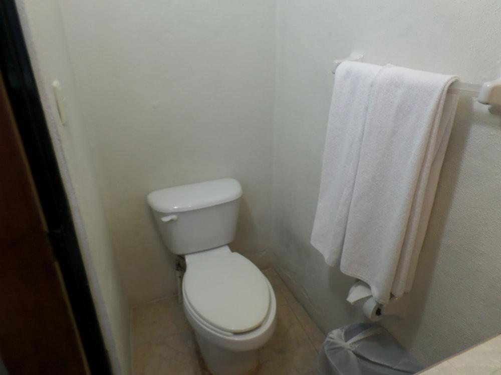 Uke Inn Hotel & Suites Xamaipak Tuxtla Gutiérrez Exteriér fotografie