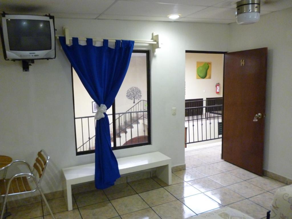 Uke Inn Hotel & Suites Xamaipak Tuxtla Gutiérrez Pokoj fotografie