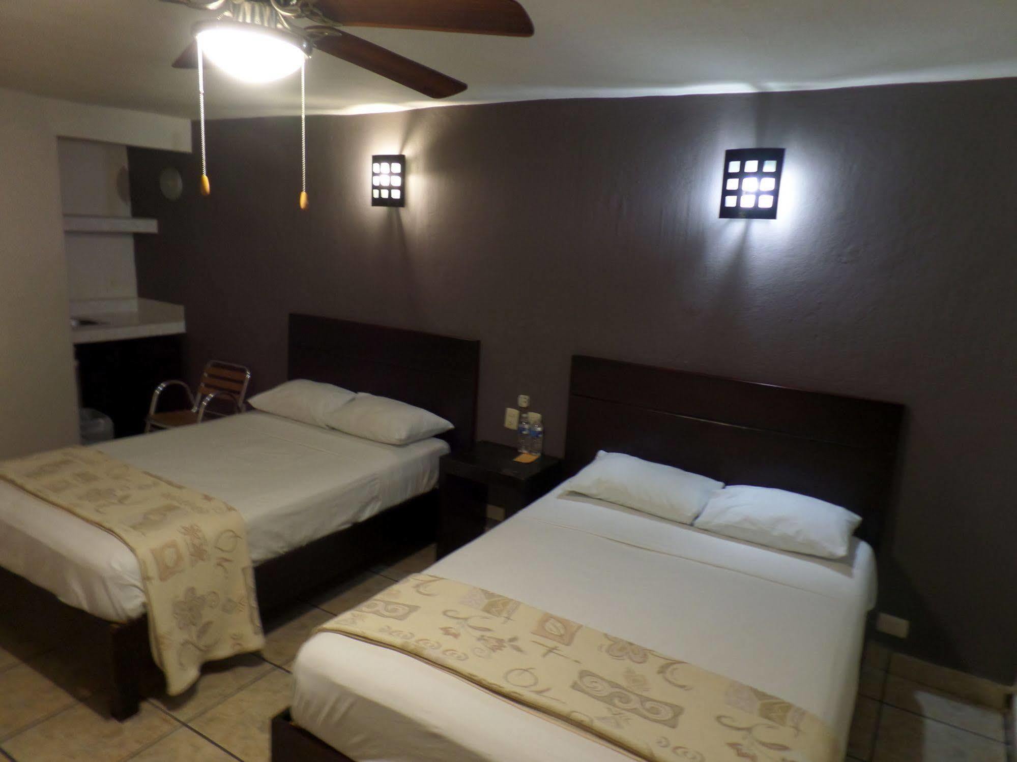Uke Inn Hotel & Suites Xamaipak Tuxtla Gutiérrez Exteriér fotografie