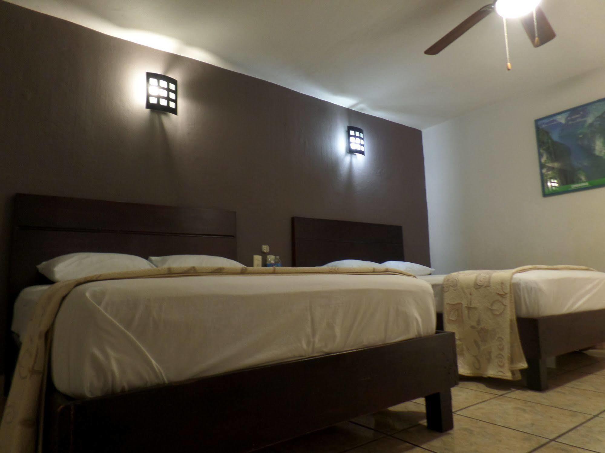Uke Inn Hotel & Suites Xamaipak Tuxtla Gutiérrez Exteriér fotografie